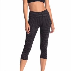 Alo Yoga Pants Black